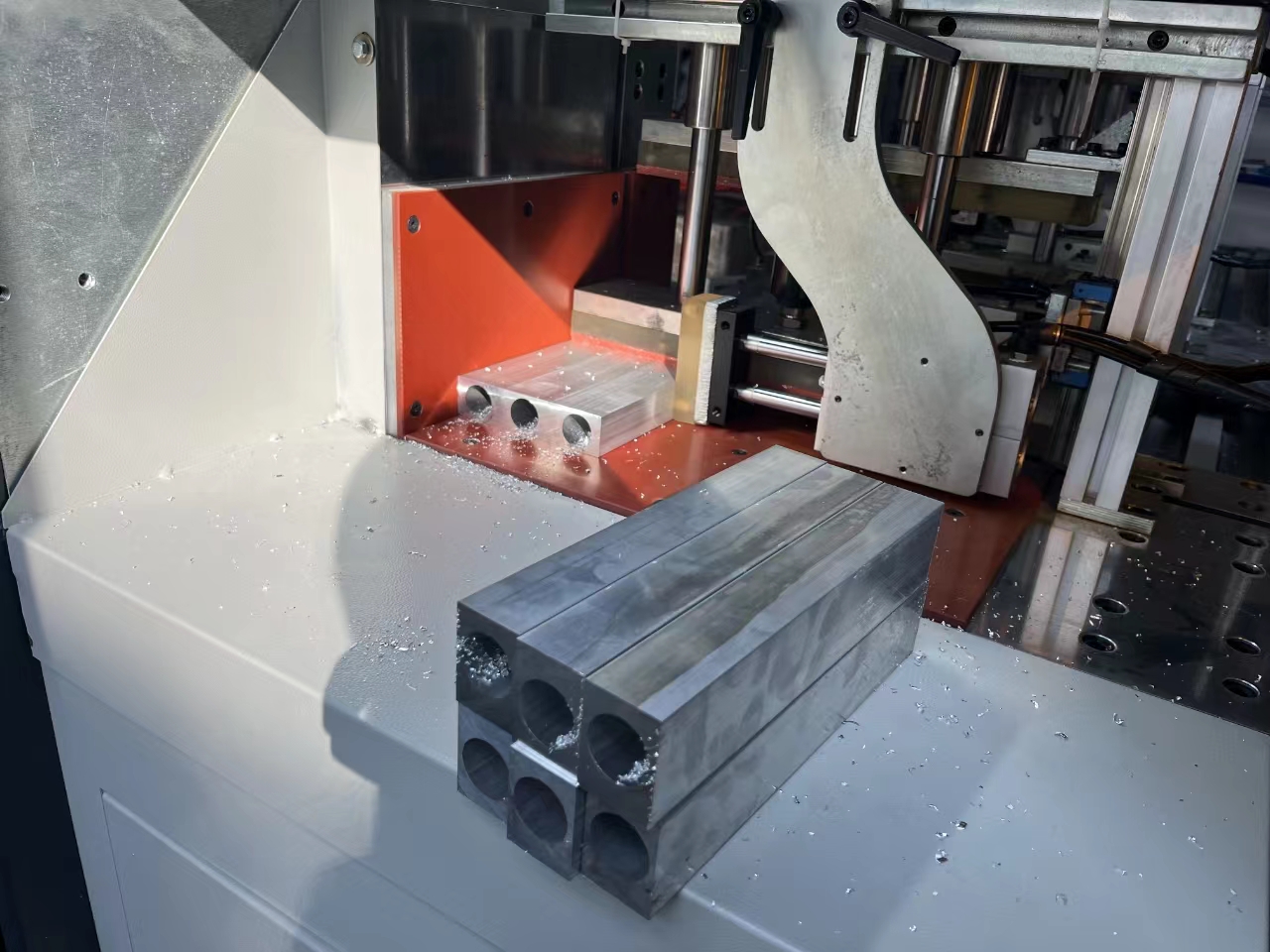 鋁合金專用切削液用量是否可以減少使用